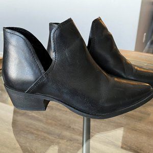 Steve Madden Leather Boots Sz 9